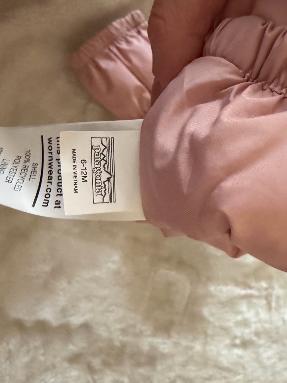 Patagonia Kids Blush Pink Insulated Mittens - Picture 8 of 8